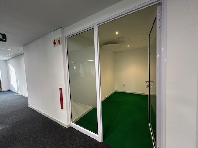 To Let commercial Property for Rent in Woodstock Western Cape